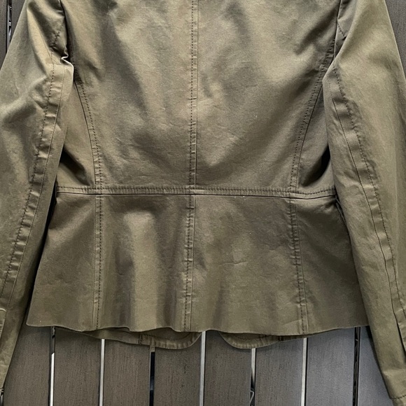 TALBOTS PETITES STRETCH ONE BUTTON BLAZER!! - Picture 10 of 12